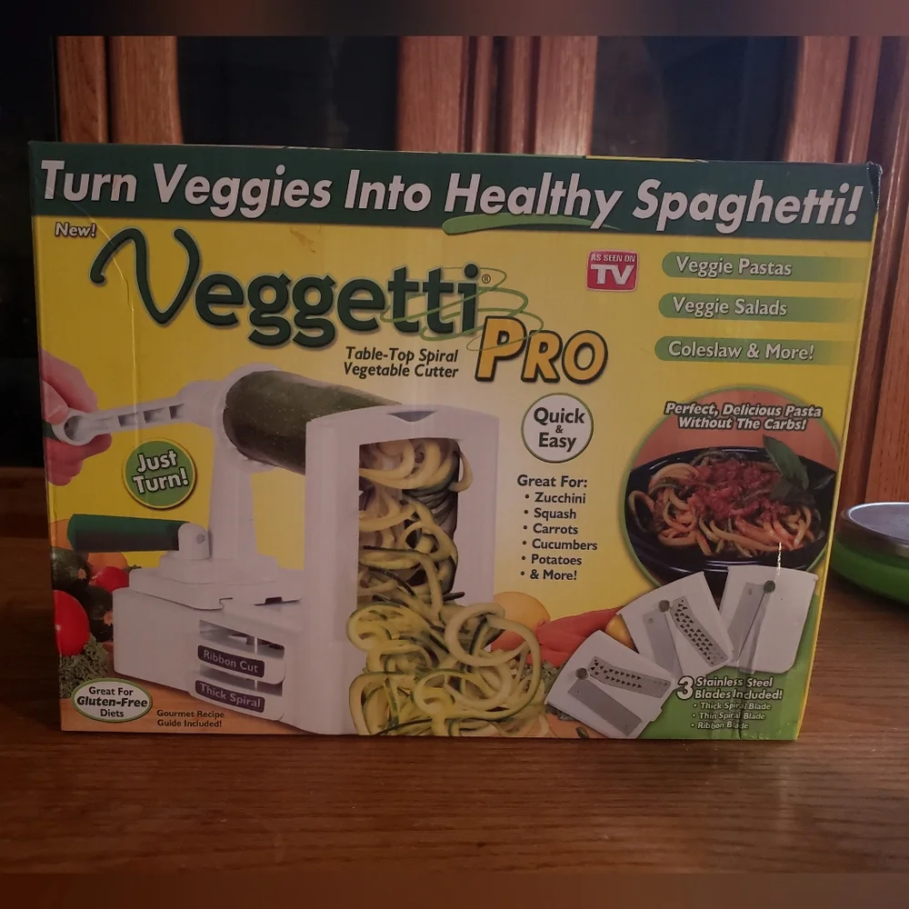 UNUSED Veggetti Pro Vegetable Spiralizer As Seen On TV Open Box Spaghetti Noodle